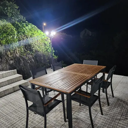 Casa Do Forno Lajes das Flores